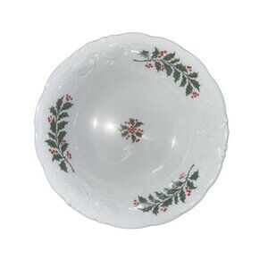 Royal Kent 8" Round Vegetable Bowl Holiday Holly
